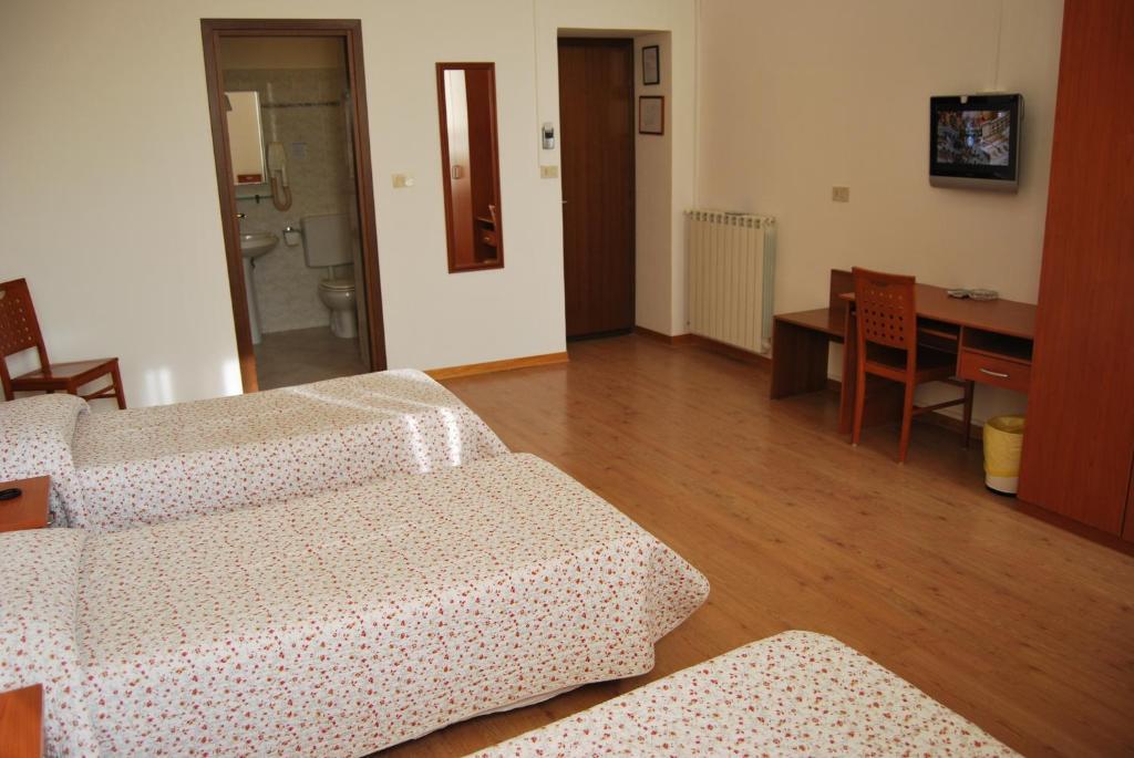 Hotel Alabarda Trieste Bilik gambar